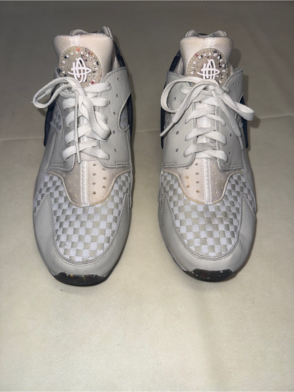 Nike Men's White and Beige Checkerboard Sneakers